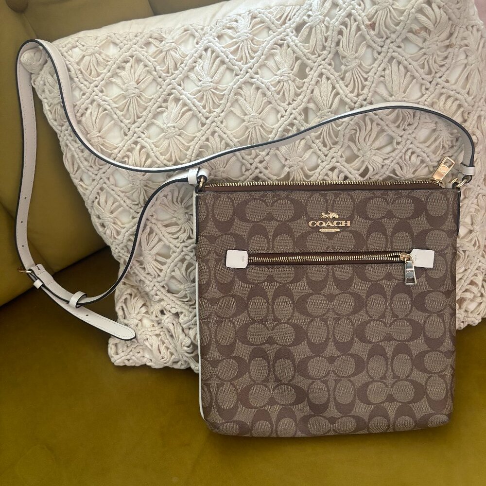 COPY - Coach Rowan File Bag In Signature Canvas